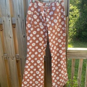 Wrangler High Rise Jean